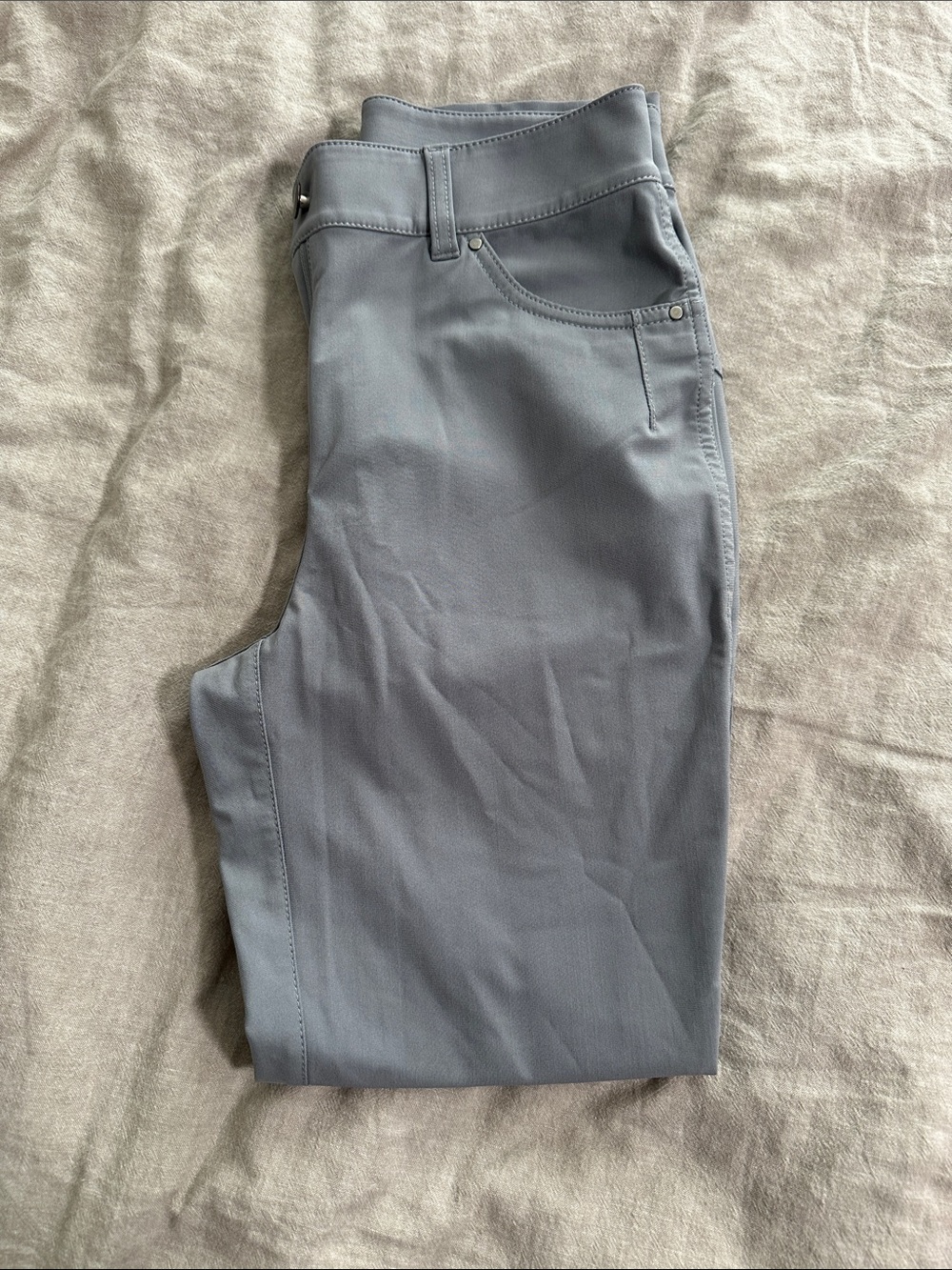 Lululemon Gray city sleek woman’s pants